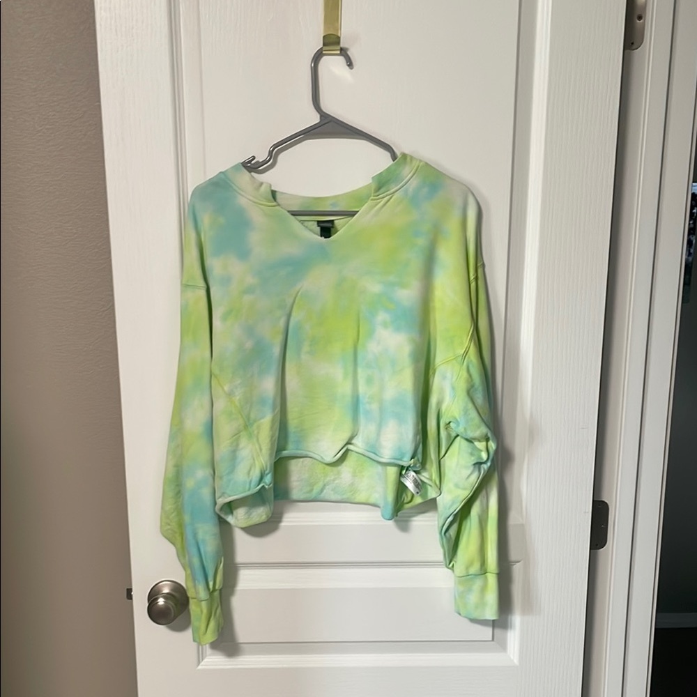 Tie-Dye Cropped Sweatshirt